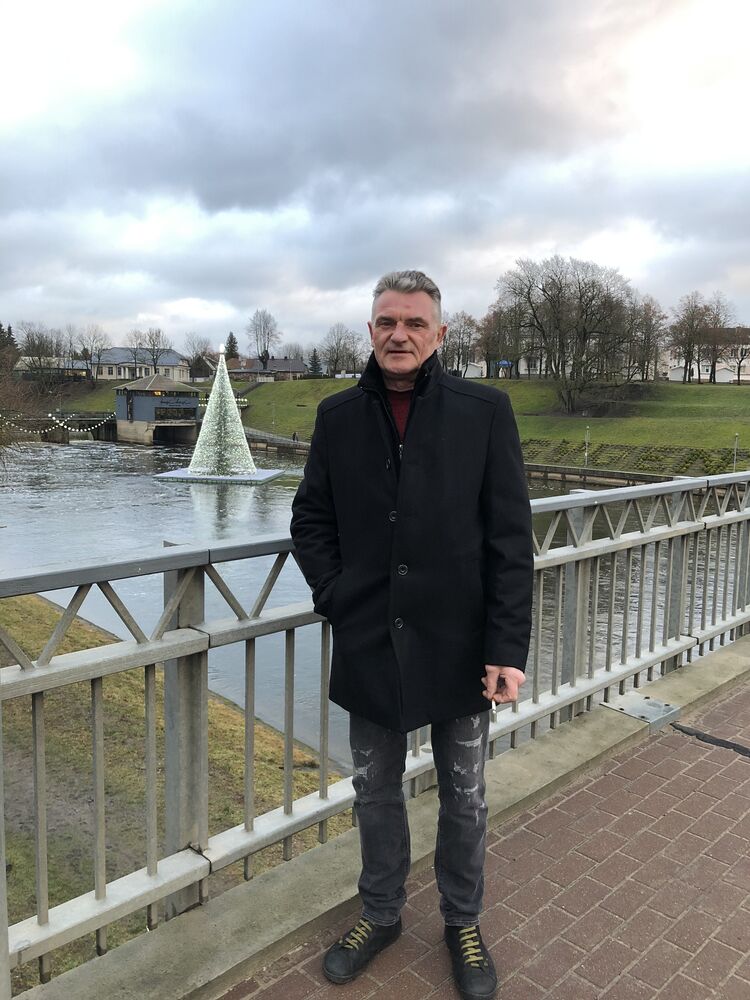  Selfoss,   Raimundas, 59 ,   ,   , c 