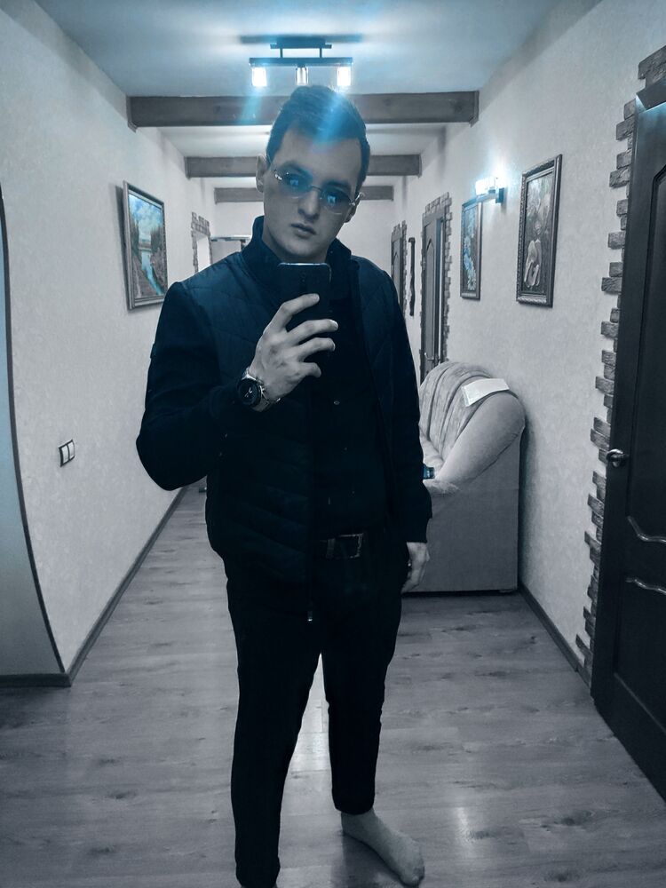  ,   Rodion, 30 ,   ,   