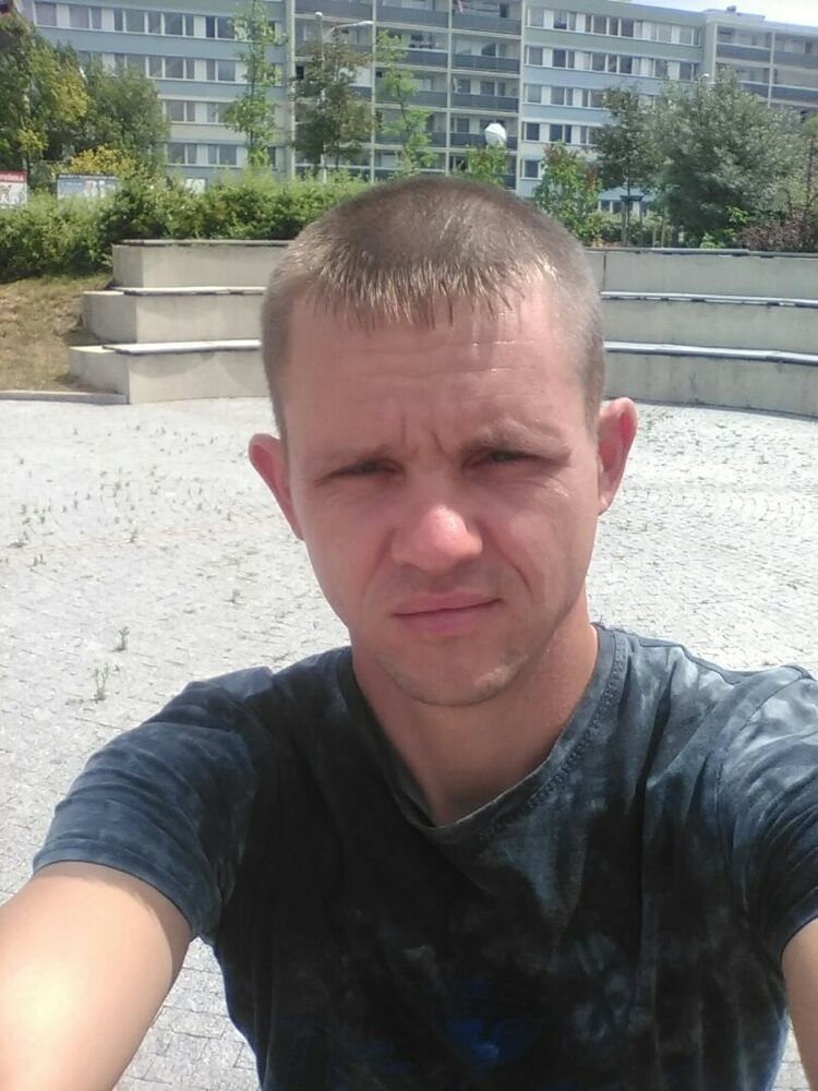  Kladno,   Aleksei, 41 ,   ,   , c 