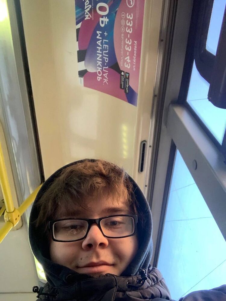  28457995  , 22 ,    -