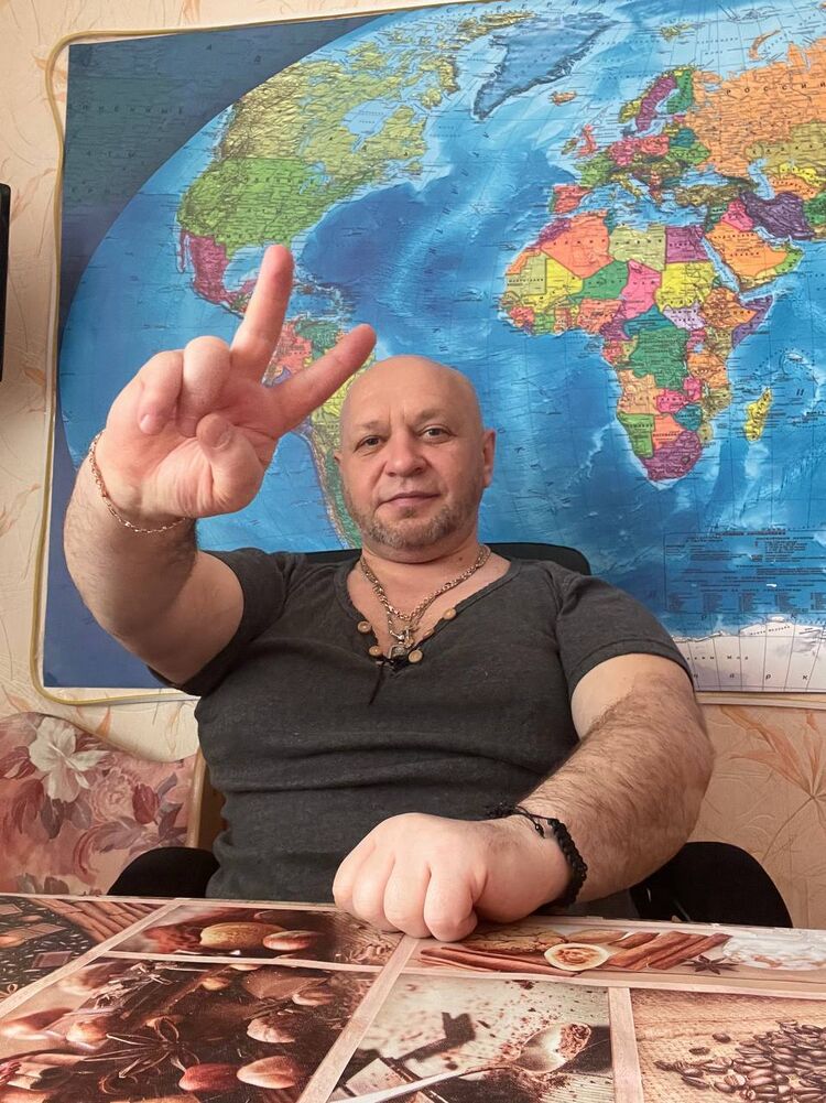 ���� 42047785 ������� �����, 52 ����, ���� ���������� � ������