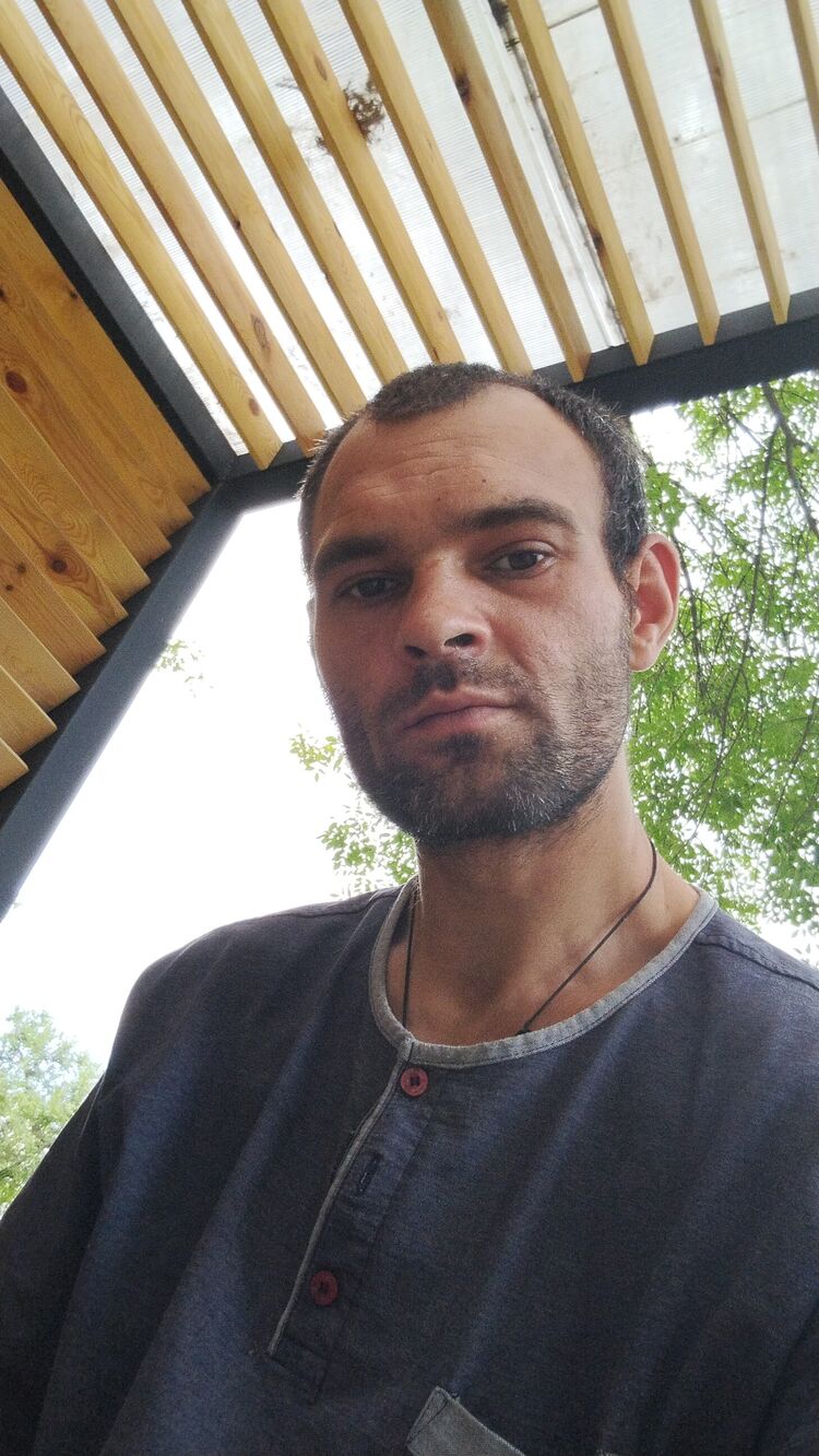  36477585  , 30 ,    