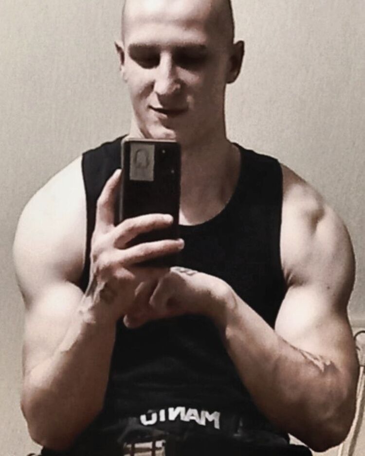  45259955  Ruzvald Psih, 23 ,    