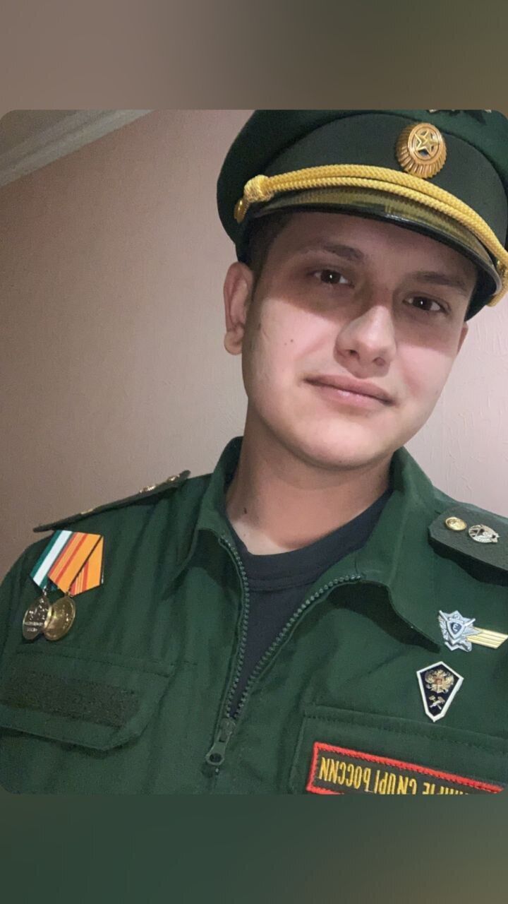  46940385  , 25 ,     