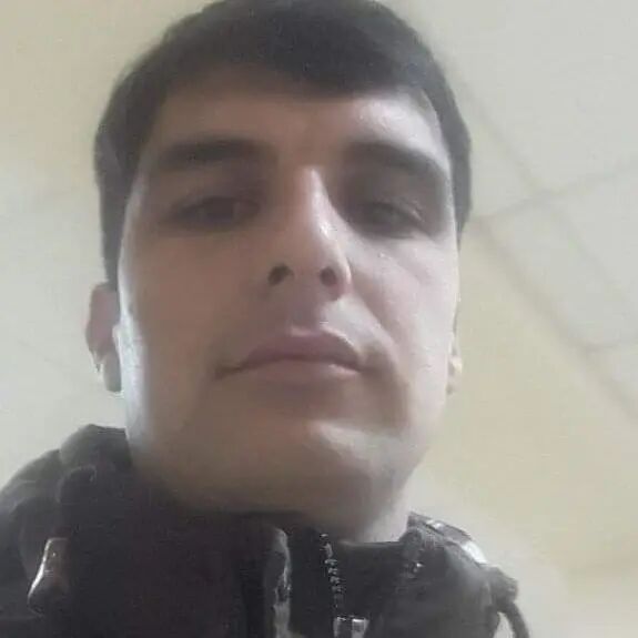  40692415  Shavkat, 33 ,    