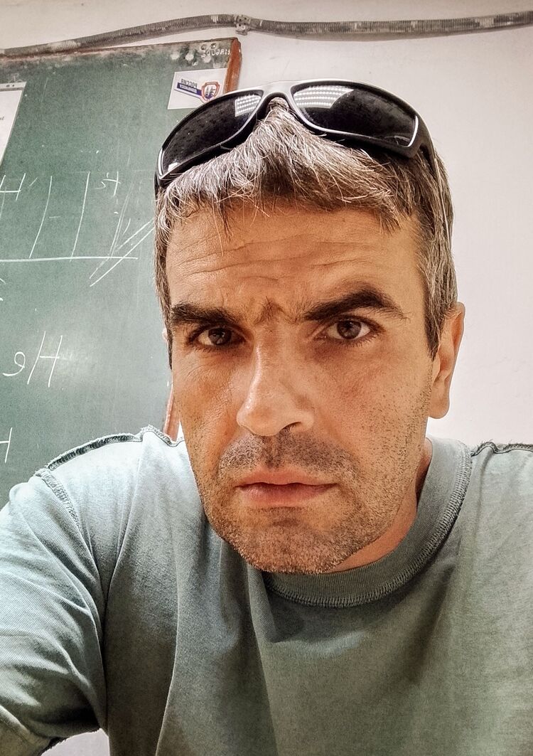  53583435  Anton, 43 ,    