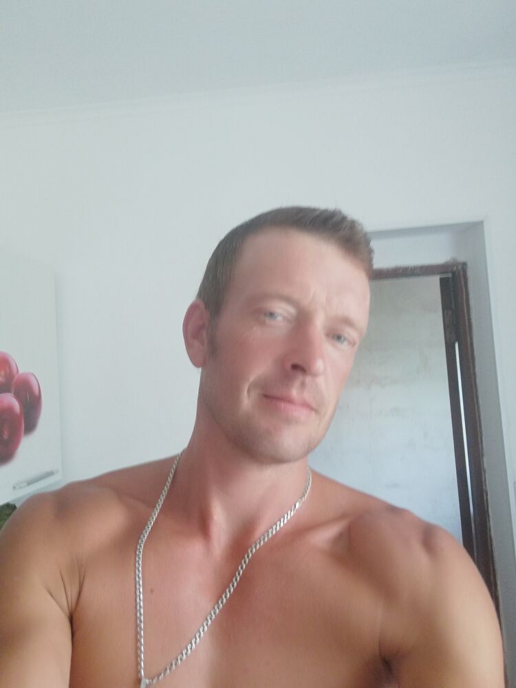  44743645  , 39 ,    