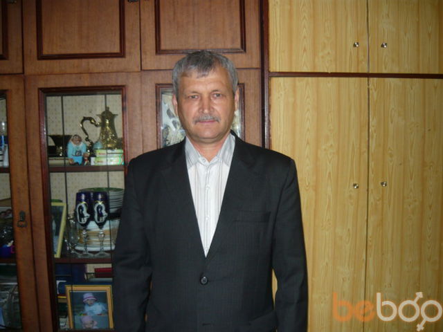  ,   Gennadiy, 70 ,   ,   , c 