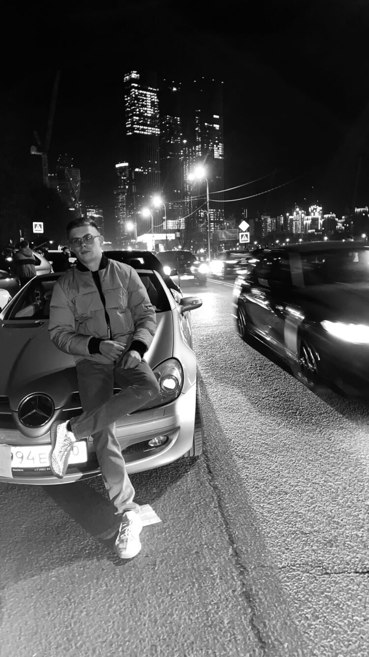  ,   Alex, 25 ,   ,   