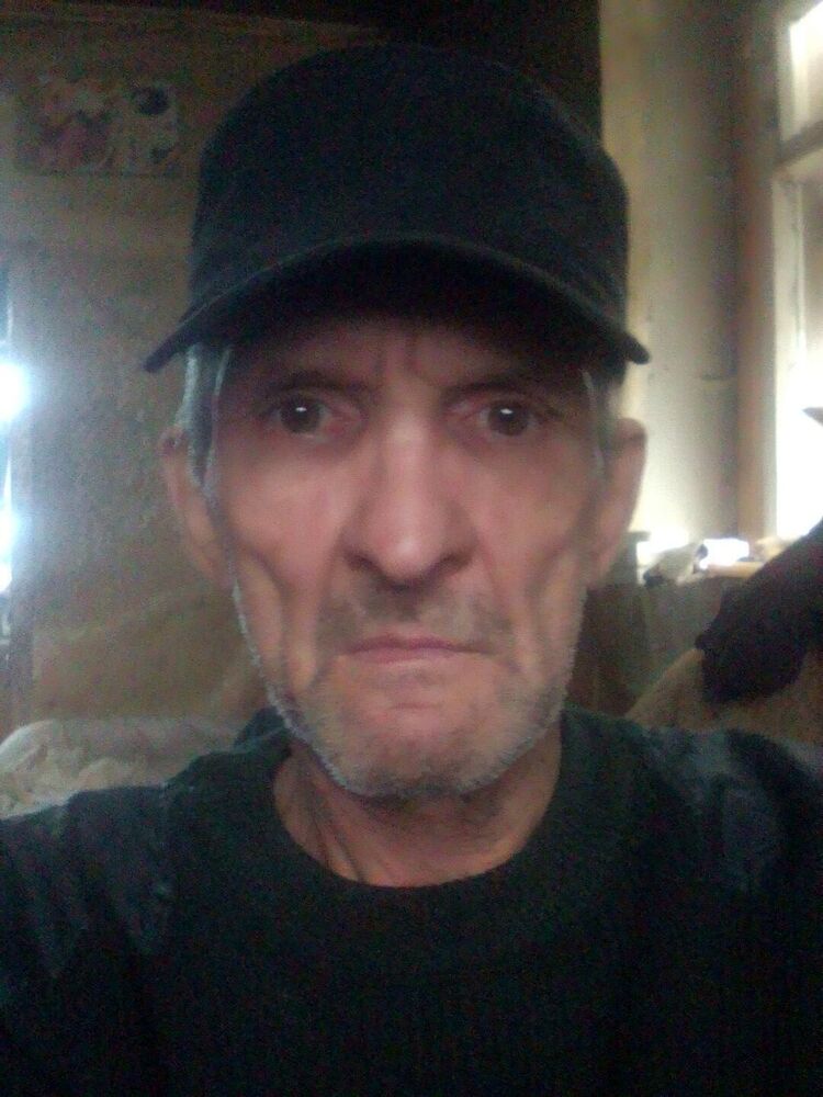  40234435  , 61 ,    --