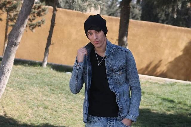  ,   AnaR, 30 ,   ,   , c , 