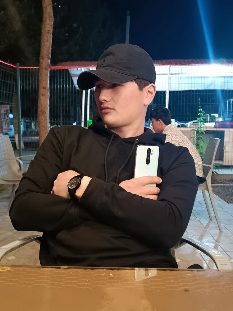  39671515  Adham, 23 ,    Pusan