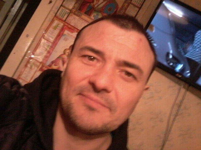  25292395  , 42 ,    Soho