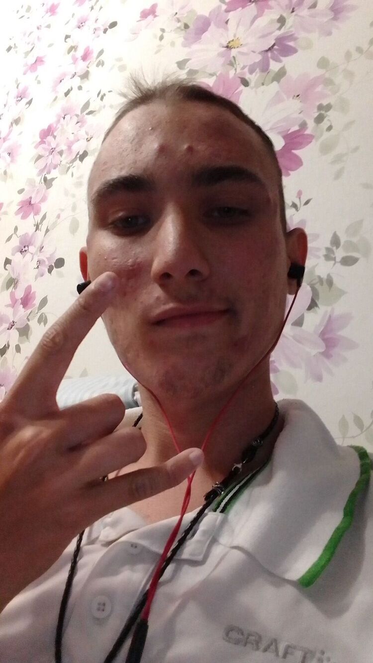  28942985  , 23 ,    