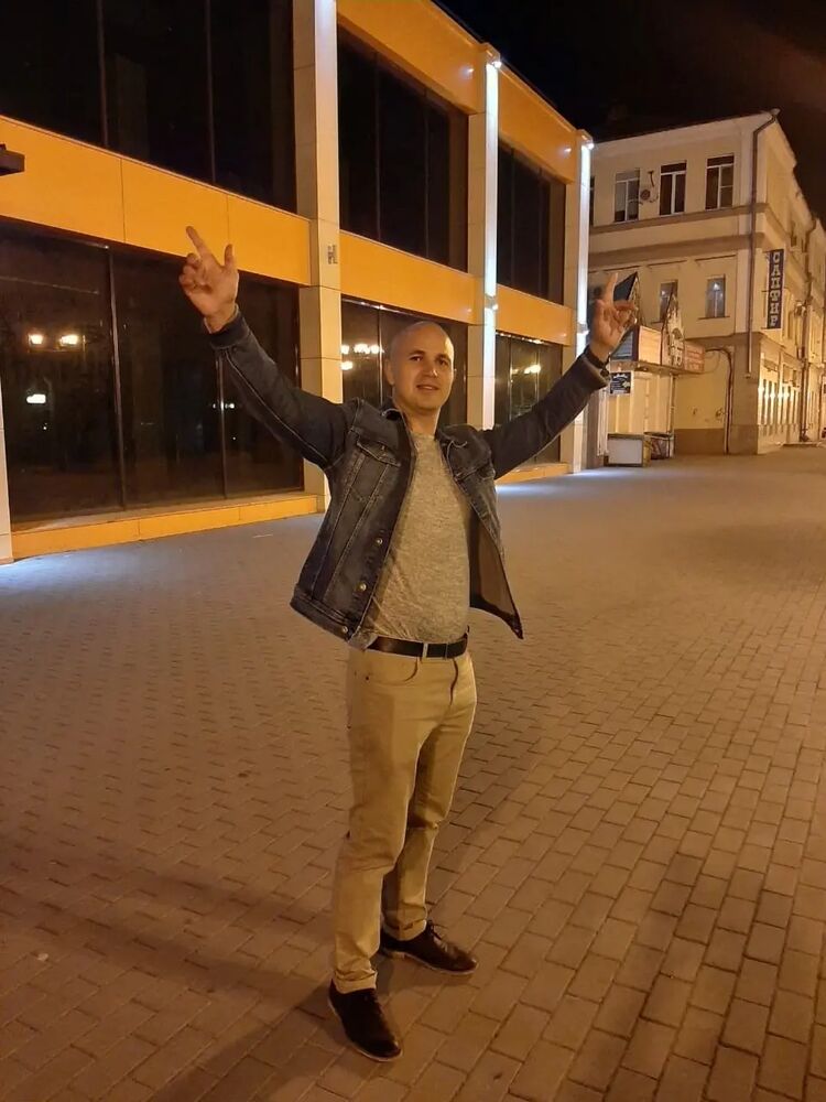  ,   , 33 ,   c 