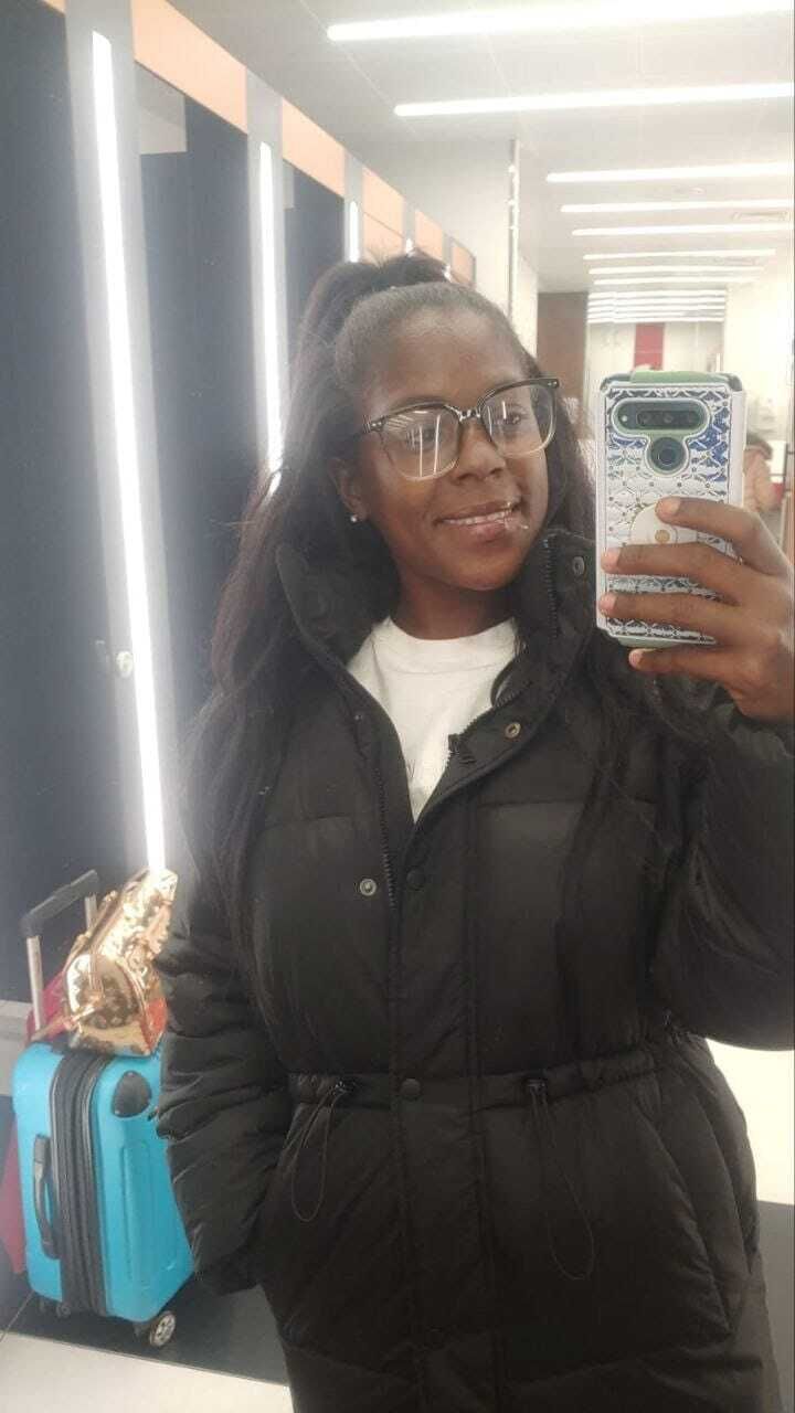  50041215  , 28 ,    