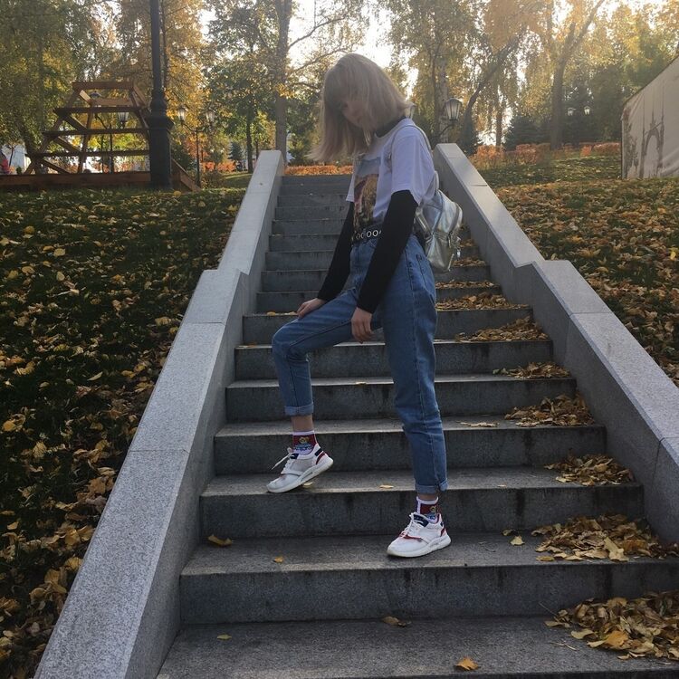  17952055  , 25 ,    