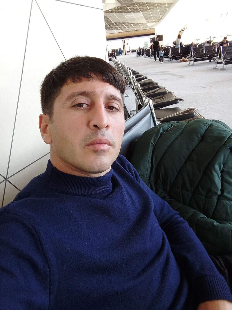  35229015   Elmir, 37 ,     
