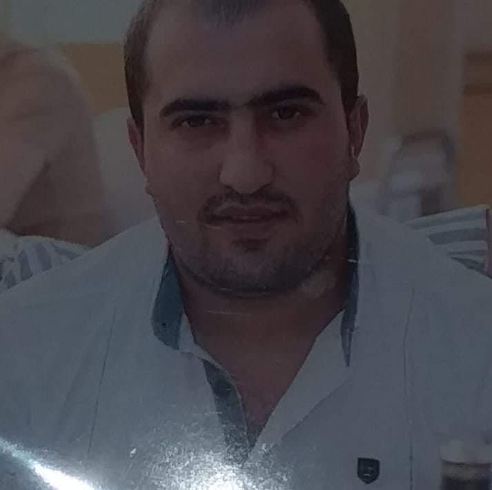  54243765  Armen, 30 ,    