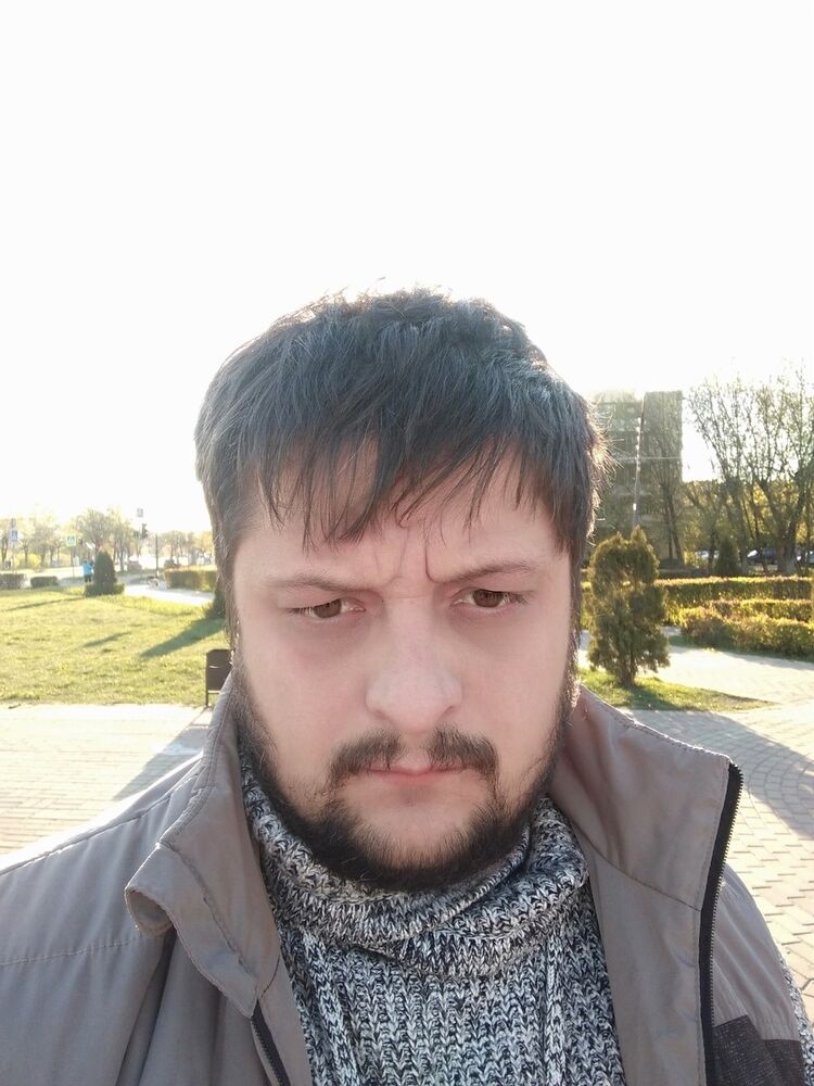  ,   Alan, 38 ,  