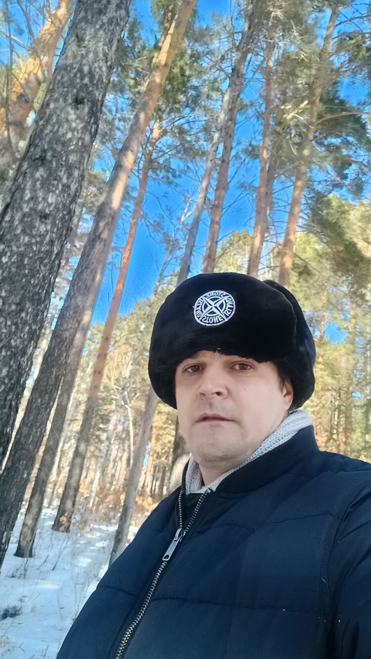  33508875  VOVA, 39 ,    