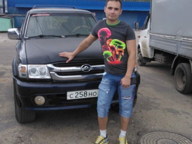  8756335  Vasek, 44 ,    