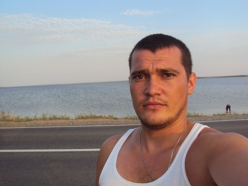  ,   Slonik, 42 ,     , c , 