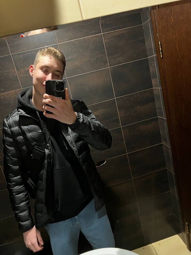  47877485  , 24 ,    