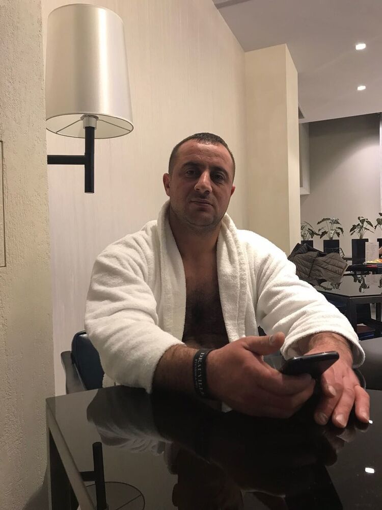 ���� 11453025 ������� Ramin, 37 ���, ���� ���������� � ������