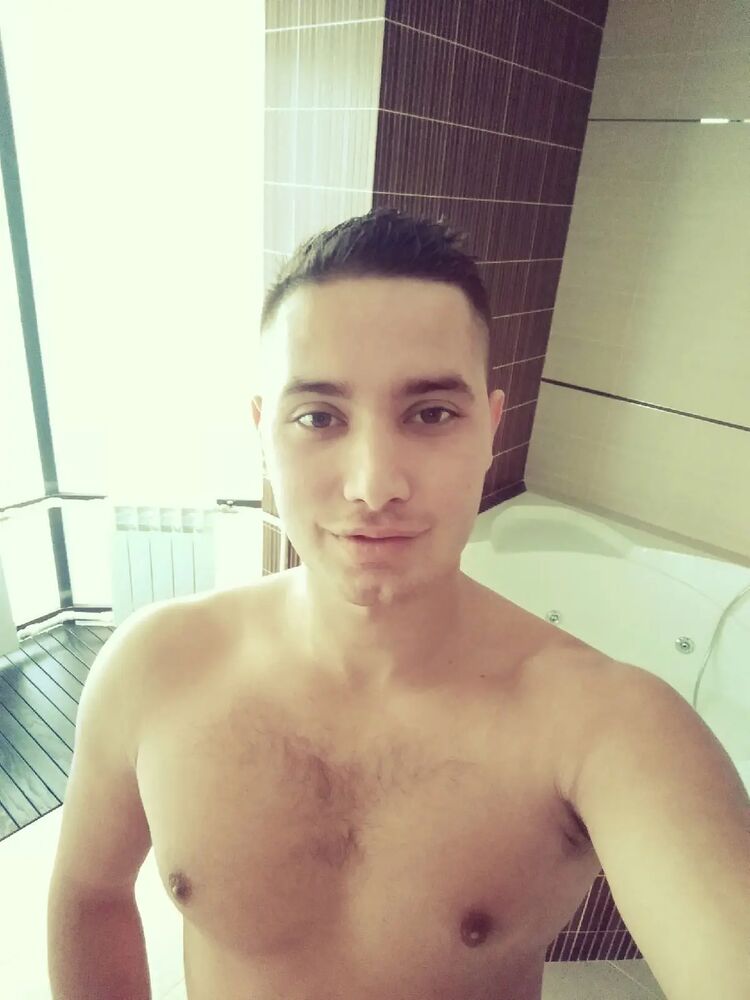  39027855  , 33 ,    