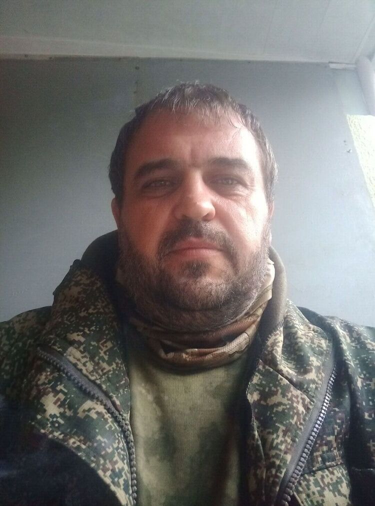  29574875  , 46 ,    