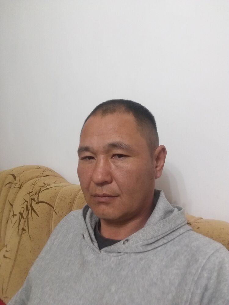  24586275  , 44 ,    