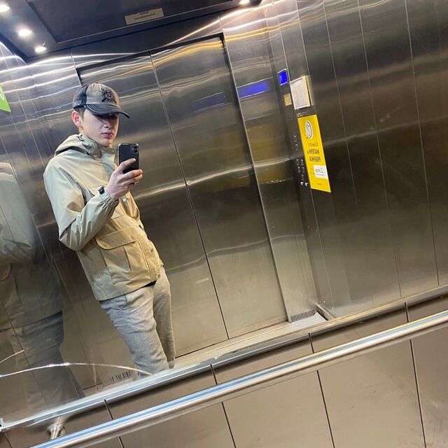  52901755  , 19 ,    