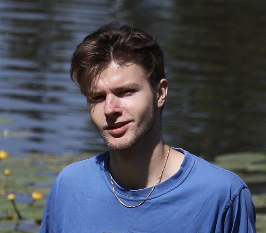 ���� 48899525 ����� �������, 22 ����, ���� ���������� � ������