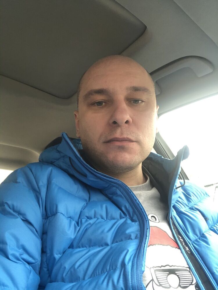  21570435  , 41 ,    
