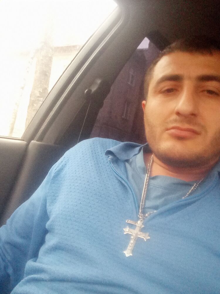  ,   Vardkes, 39 ,   ,   