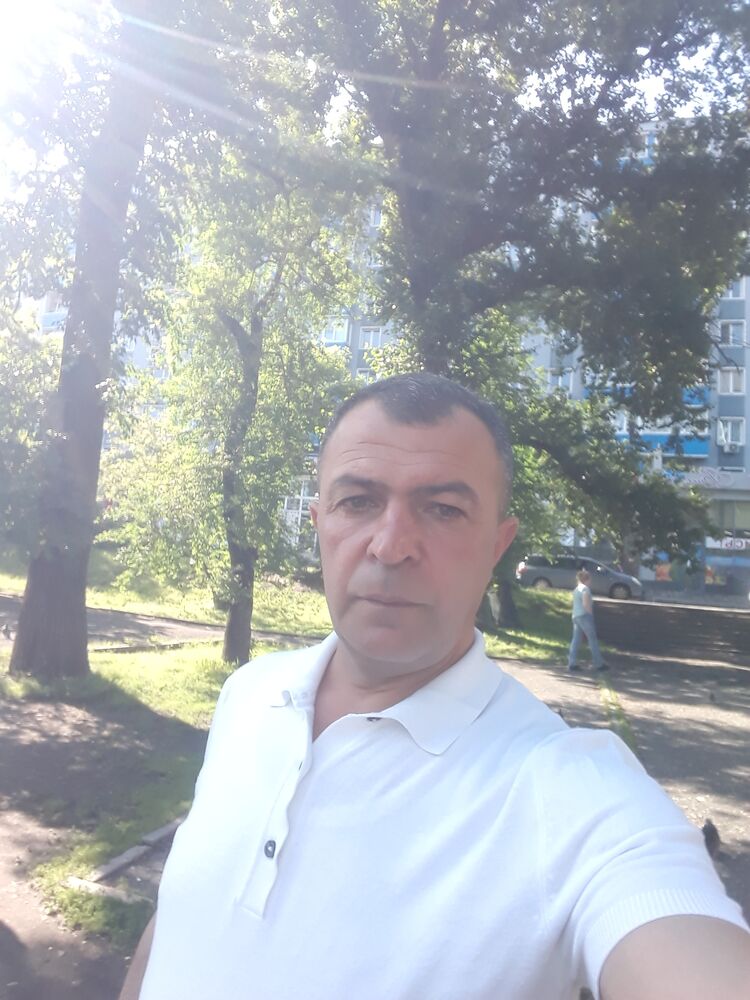  28074395  , 46 ,    