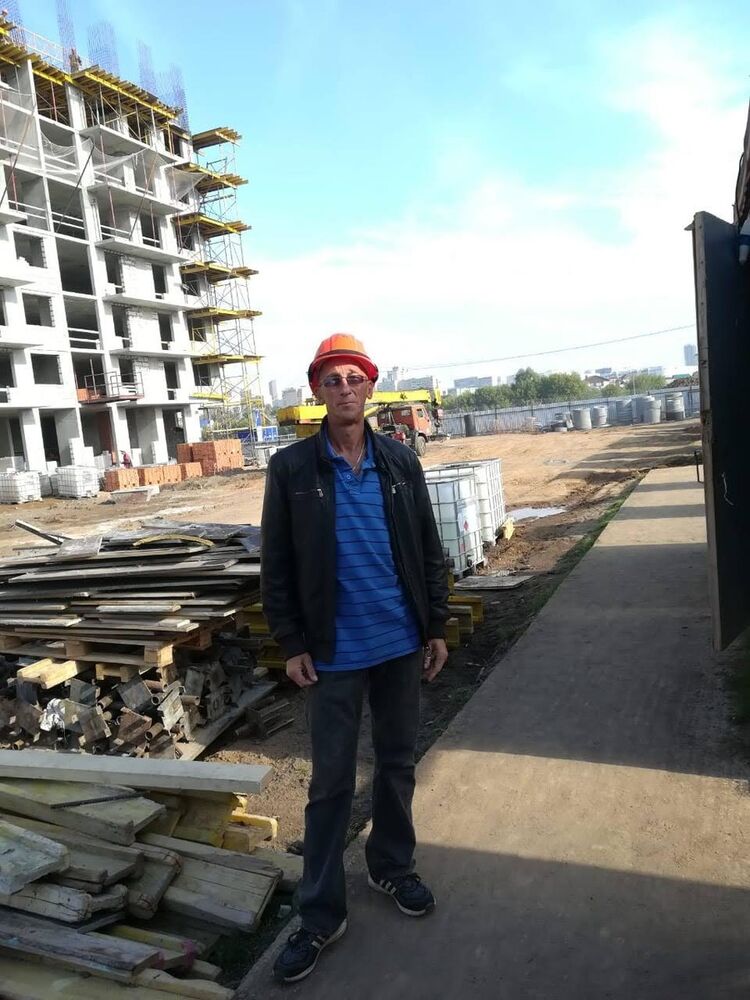   ,   , 52 ,  