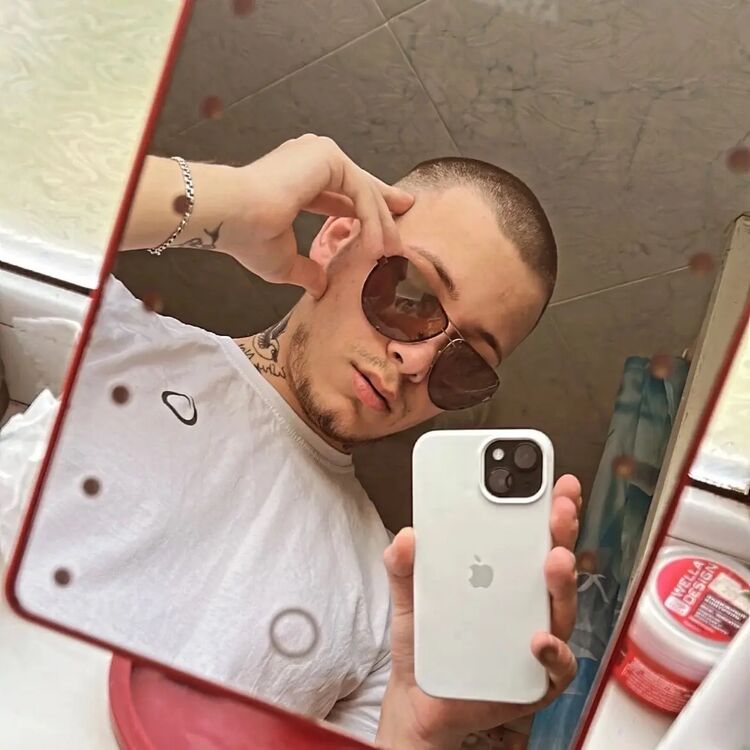 ���� 40473575 ����� ˸��, 25 ���, ���� ���������� � ������