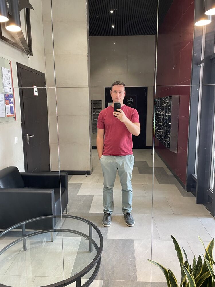  49522745  , 34 ,    
