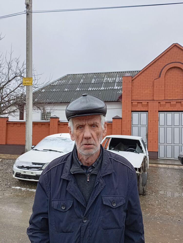  ,   , 70 ,   ,   