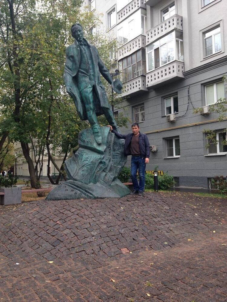  17891055  Ulan, 53 ,    