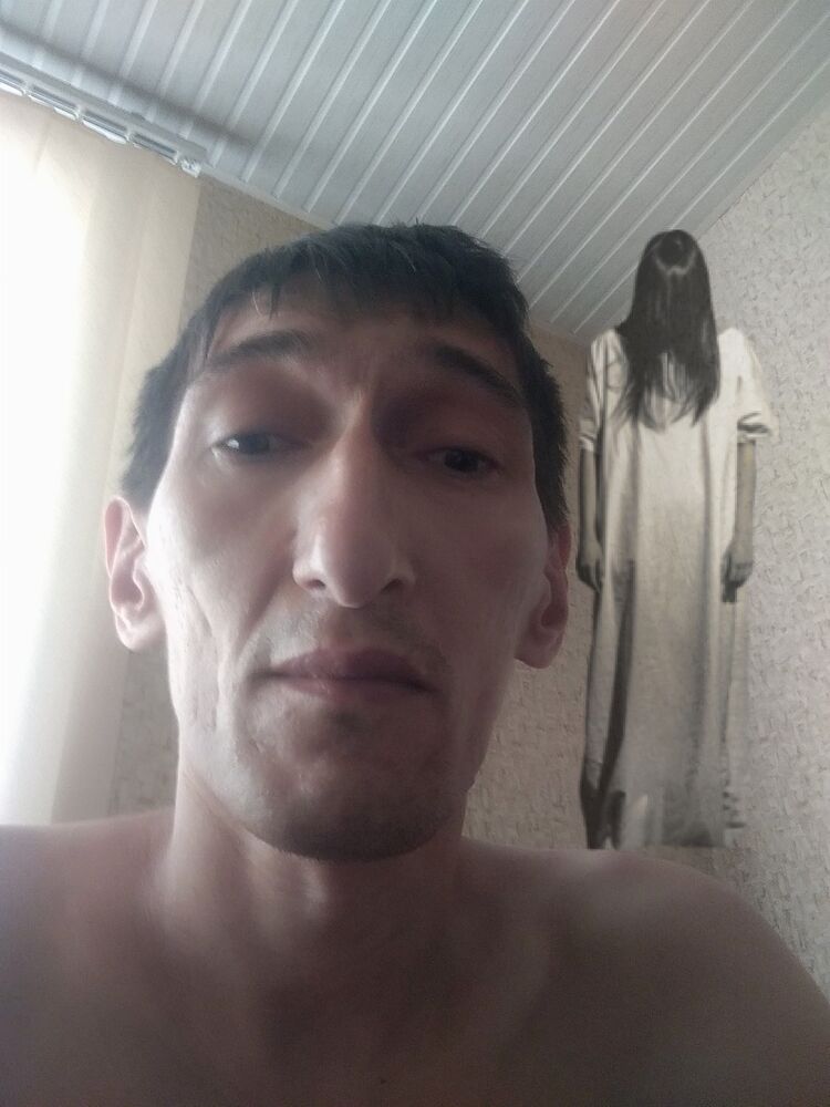  ,   Rafael, 47 ,   ,   , c 