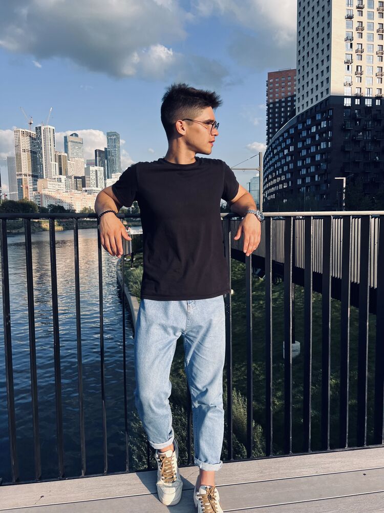 ���� 48103355 ����� �������, 22 ����, ���� ���������� � ������