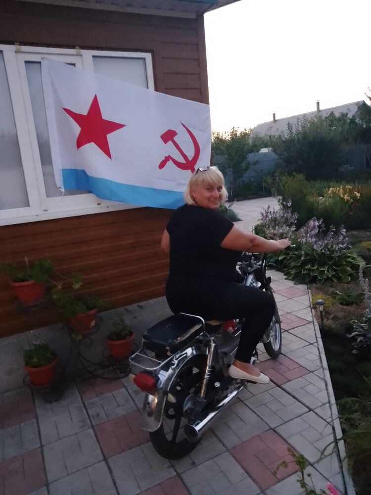  32818445  , 51 ,    