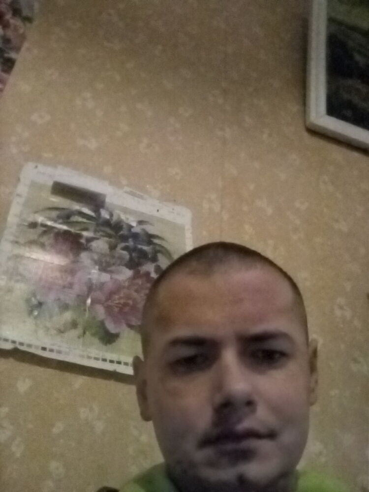  18141085  , 44 ,    