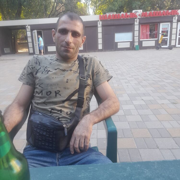 ���� 44606455 ������� Mher, 38 ���, ���� ���������� � �������-��-����