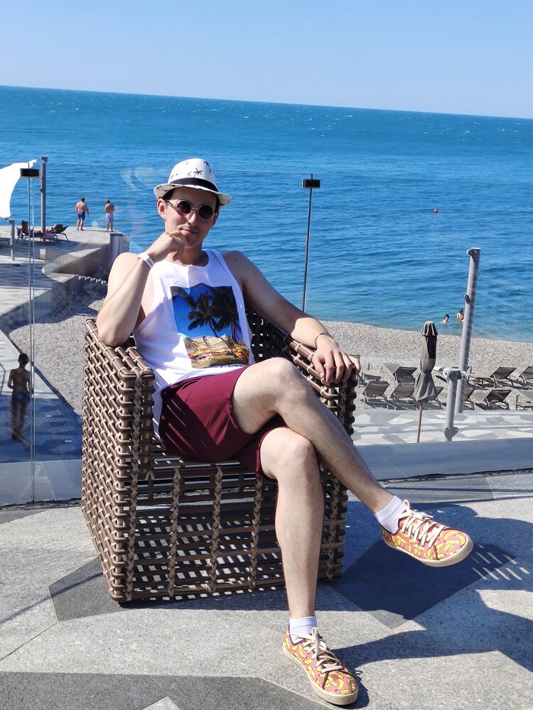  ,   Alexander, 24 ,   ,   , c , 