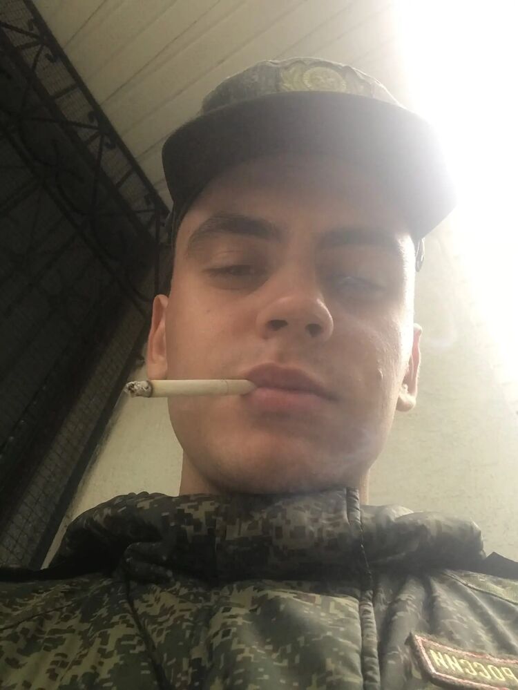  51329795  Dmitry, 23 ,    