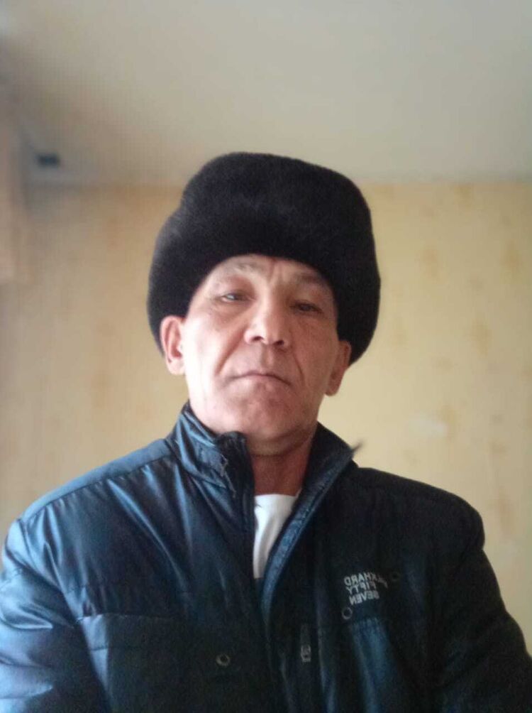  32027825  , 53 ,    